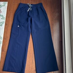 Ladies size xs Navy high waisted wide leg scrub pants